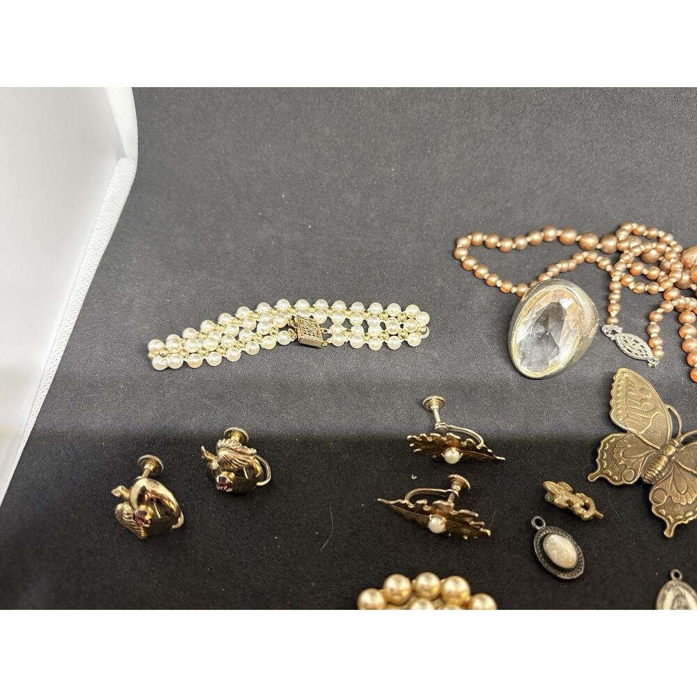 Vintage Victorian Revival Coro Faux Pearl Necklace Ring Charm Clip Jewelry Lot - Picture 3 of 7